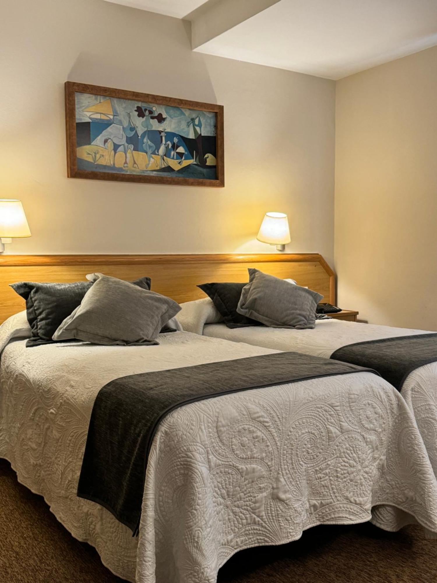 Hotel Nest Style Santiago San Giacomo di Compostella Esterno foto